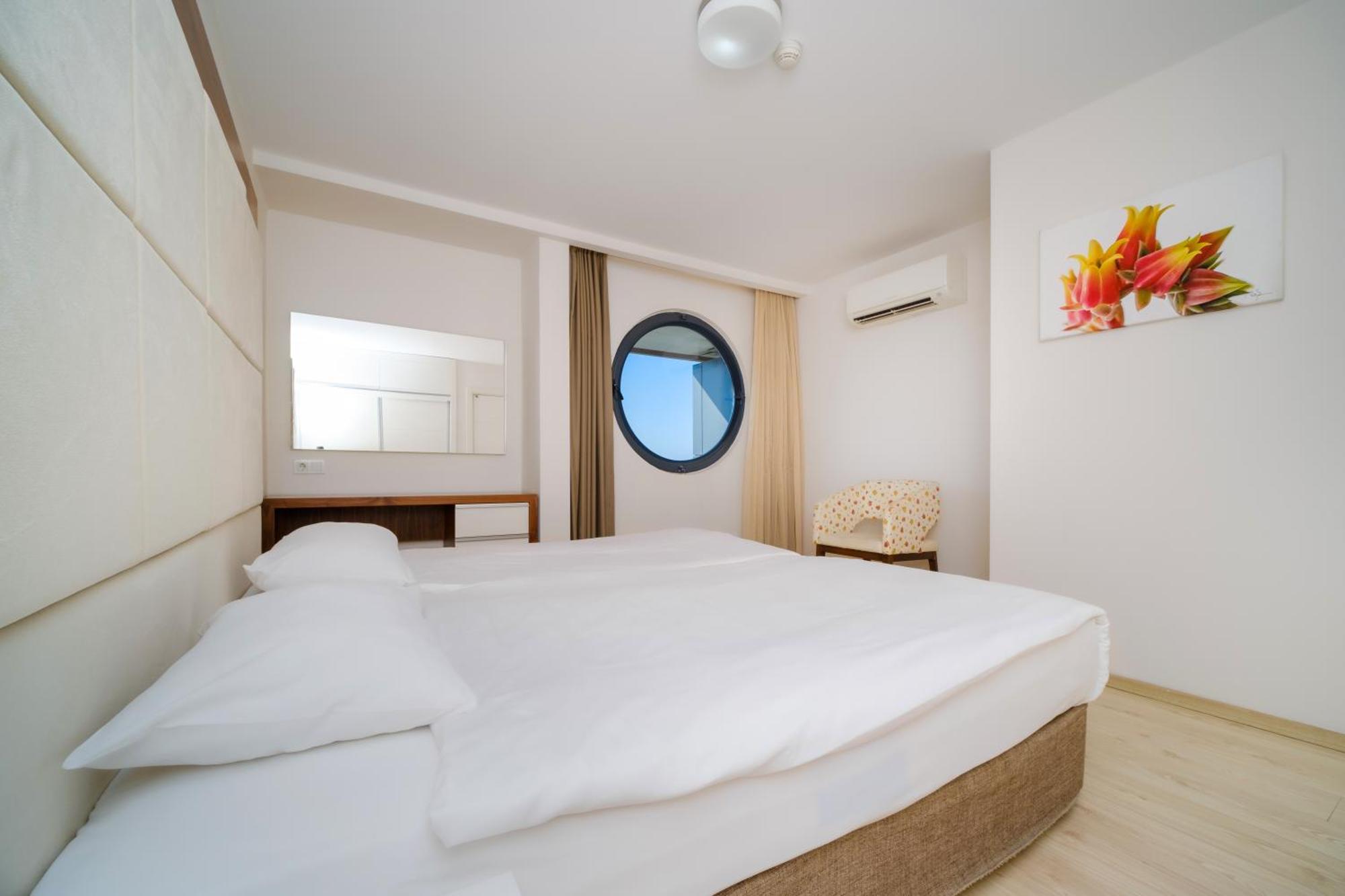 Delfino Apart Hotel Alanya Buitenkant foto