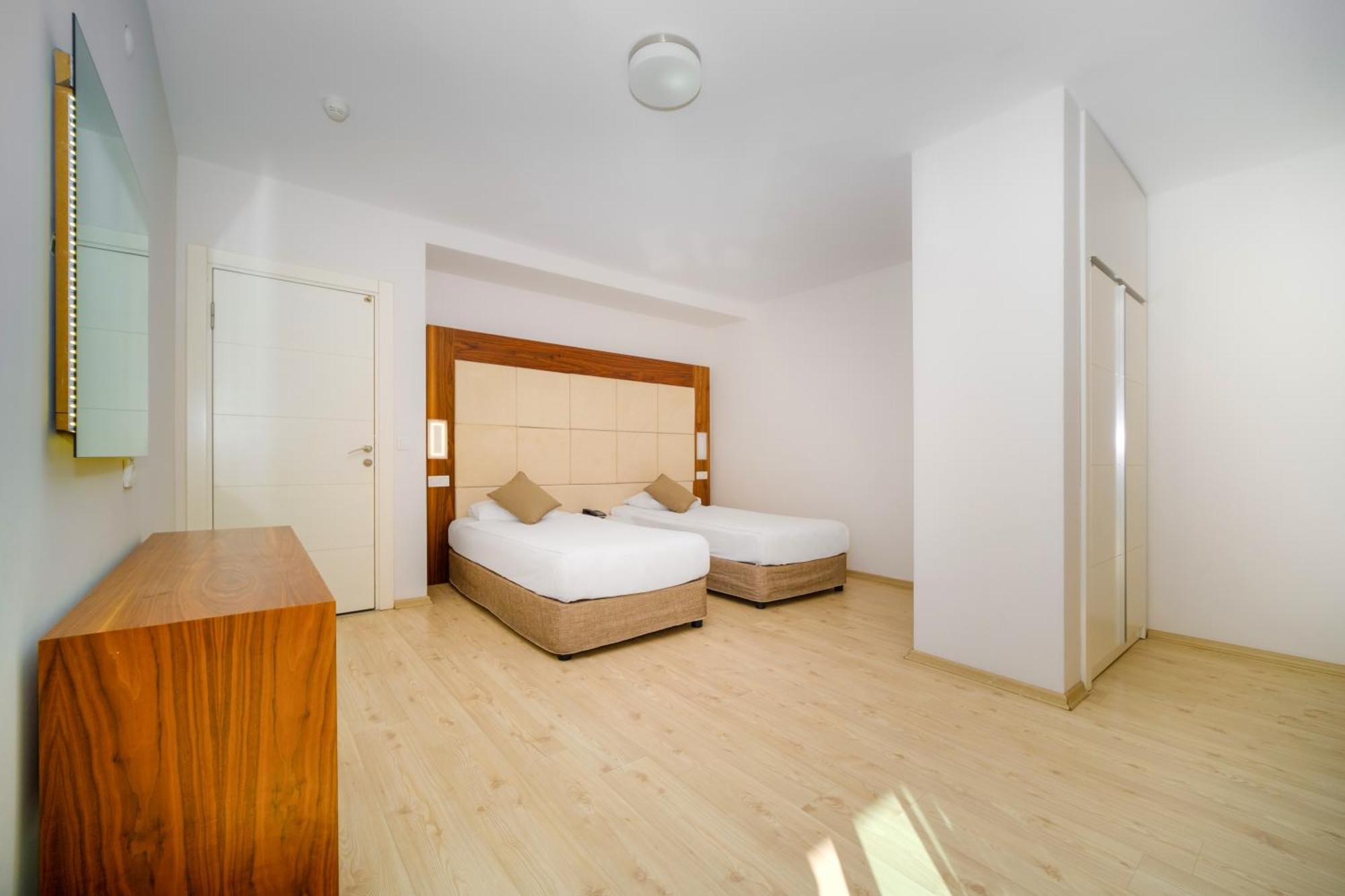 Delfino Apart Hotel Alanya Buitenkant foto